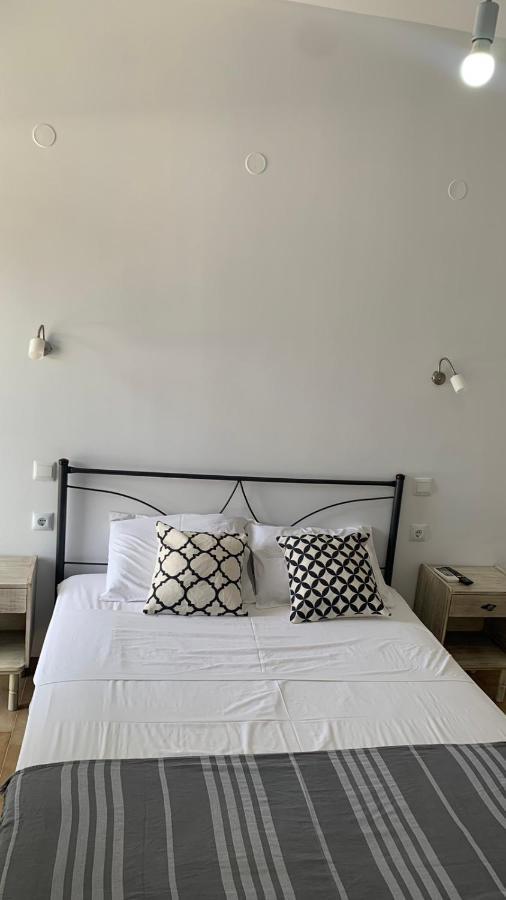 Ψιλή Άμμος Hotel Tolón Buitenkant foto