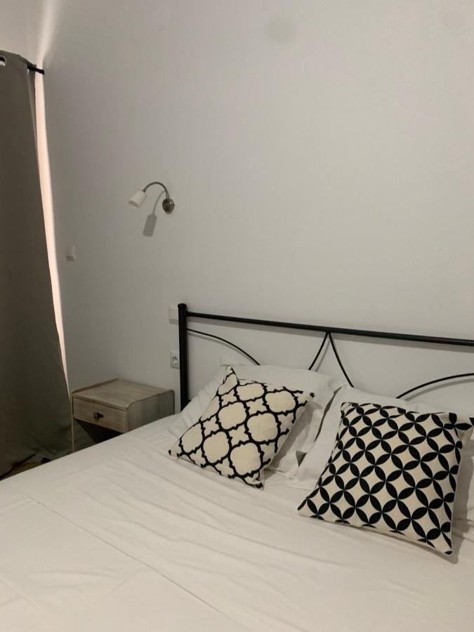 Ψιλή Άμμος Hotel Tolón Buitenkant foto