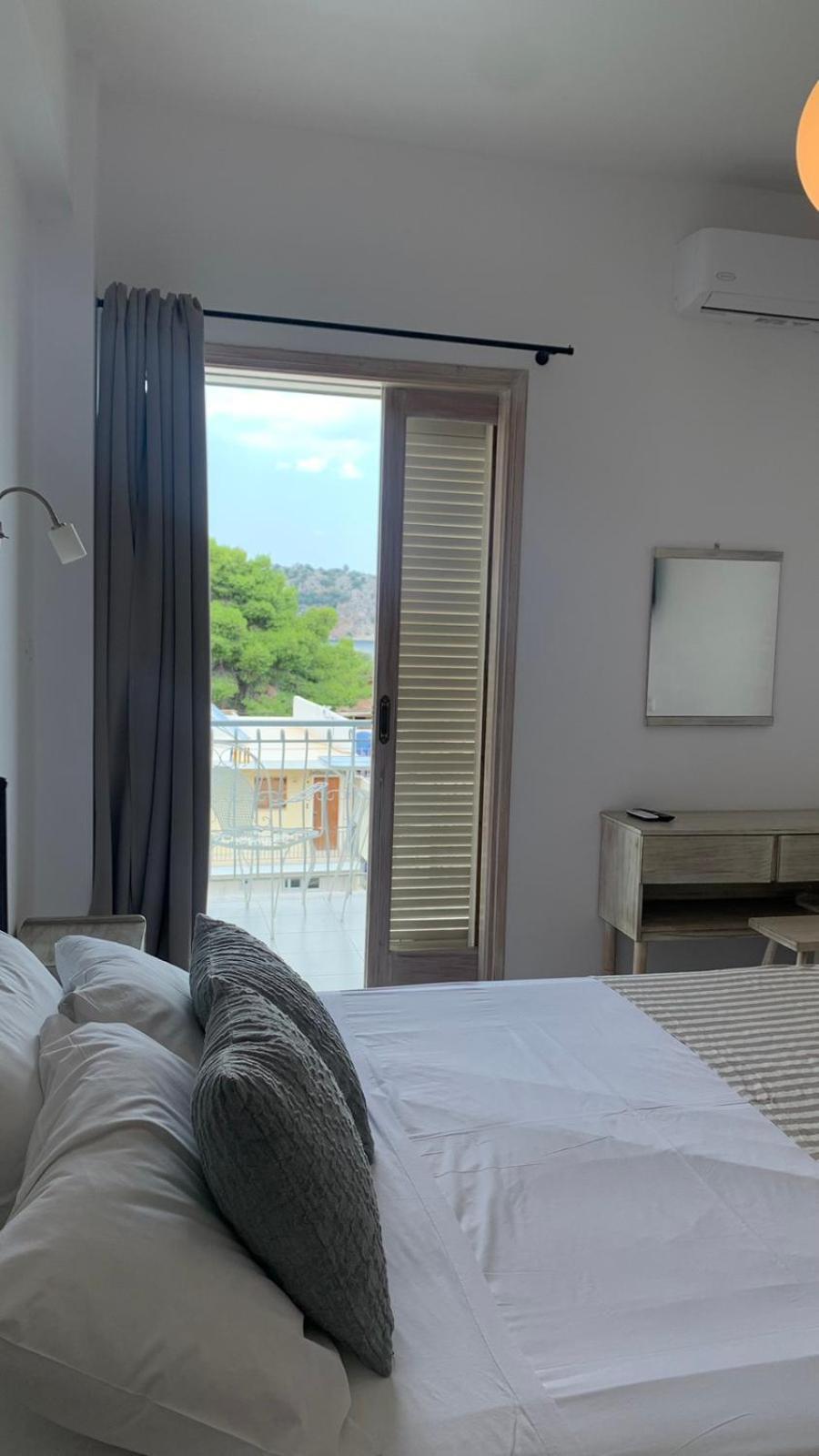 Ψιλή Άμμος Hotel Tolón Buitenkant foto