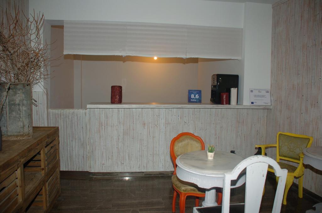 Ψιλή Άμμος Hotel Tolón Buitenkant foto