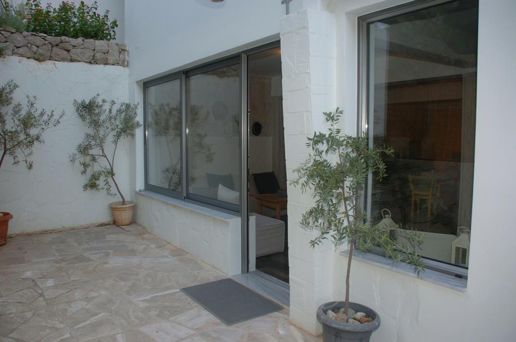 Ψιλή Άμμος Hotel Tolón Buitenkant foto